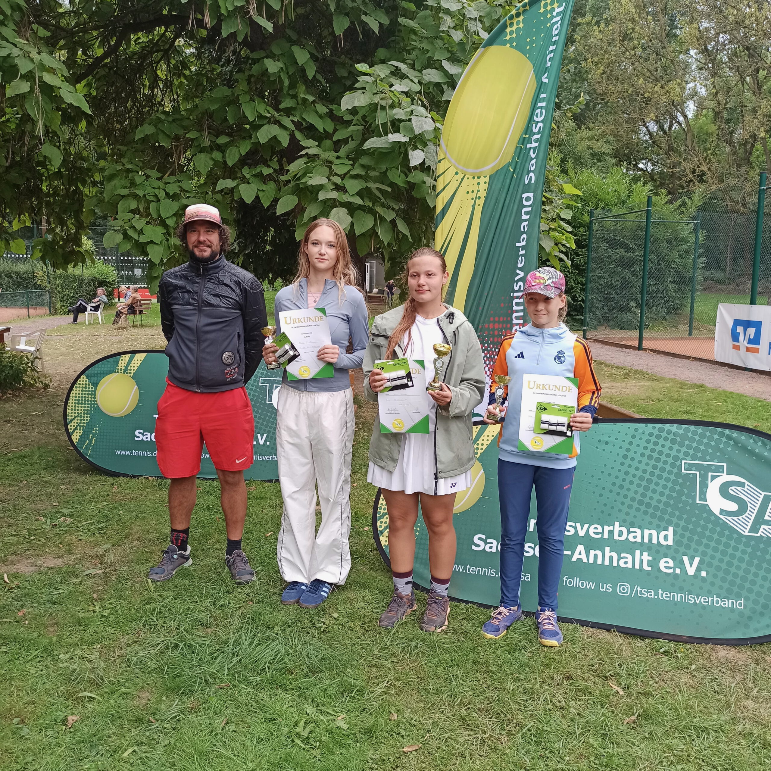 Mehr über den Artikel erfahren Erfolg bei Landesmeisterschaft / Turniersaison im Verein startet 